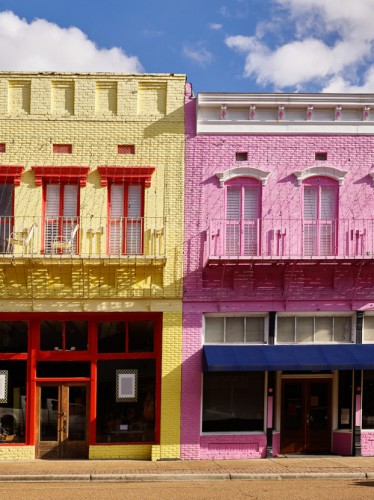 Yazoo City в ярких карибских цветах