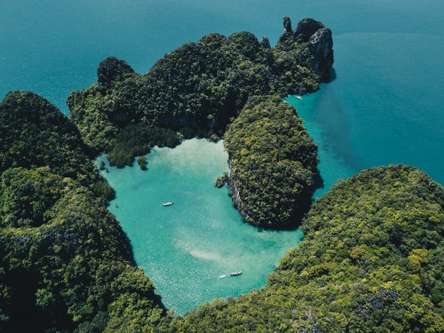 Море