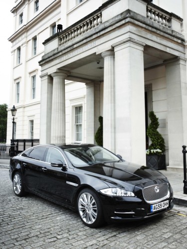 Jaguar XJ