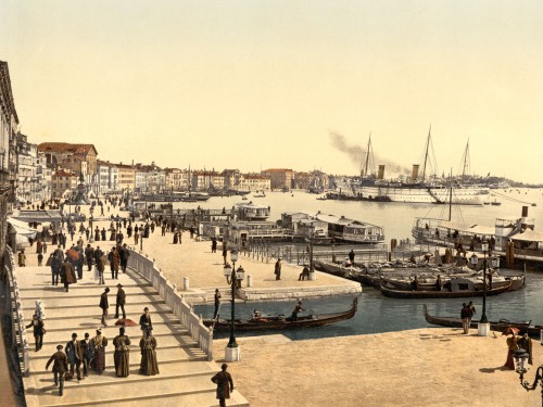 Venice harbor and Palazzo dei Dogi, Venice, Italy
