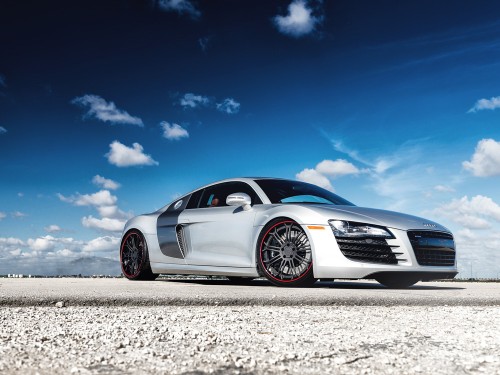 Audi R8