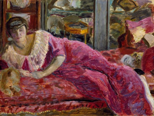 Misia on a Divan