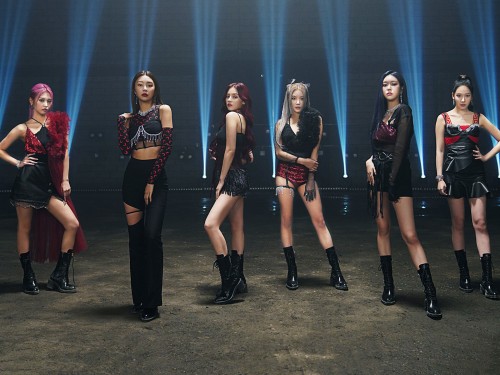 MOMOLAND